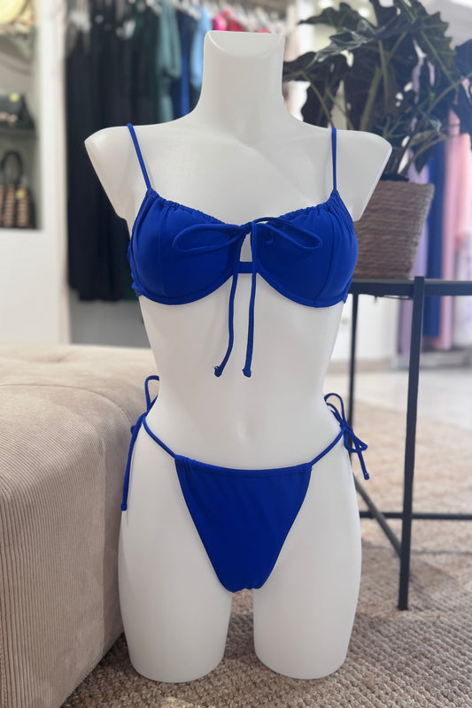 maillot de bain bleu roi, forme soutien-gorge réglable, sanaes