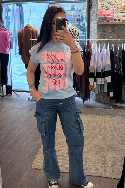 Tee-shirt bleu ciel "Love"